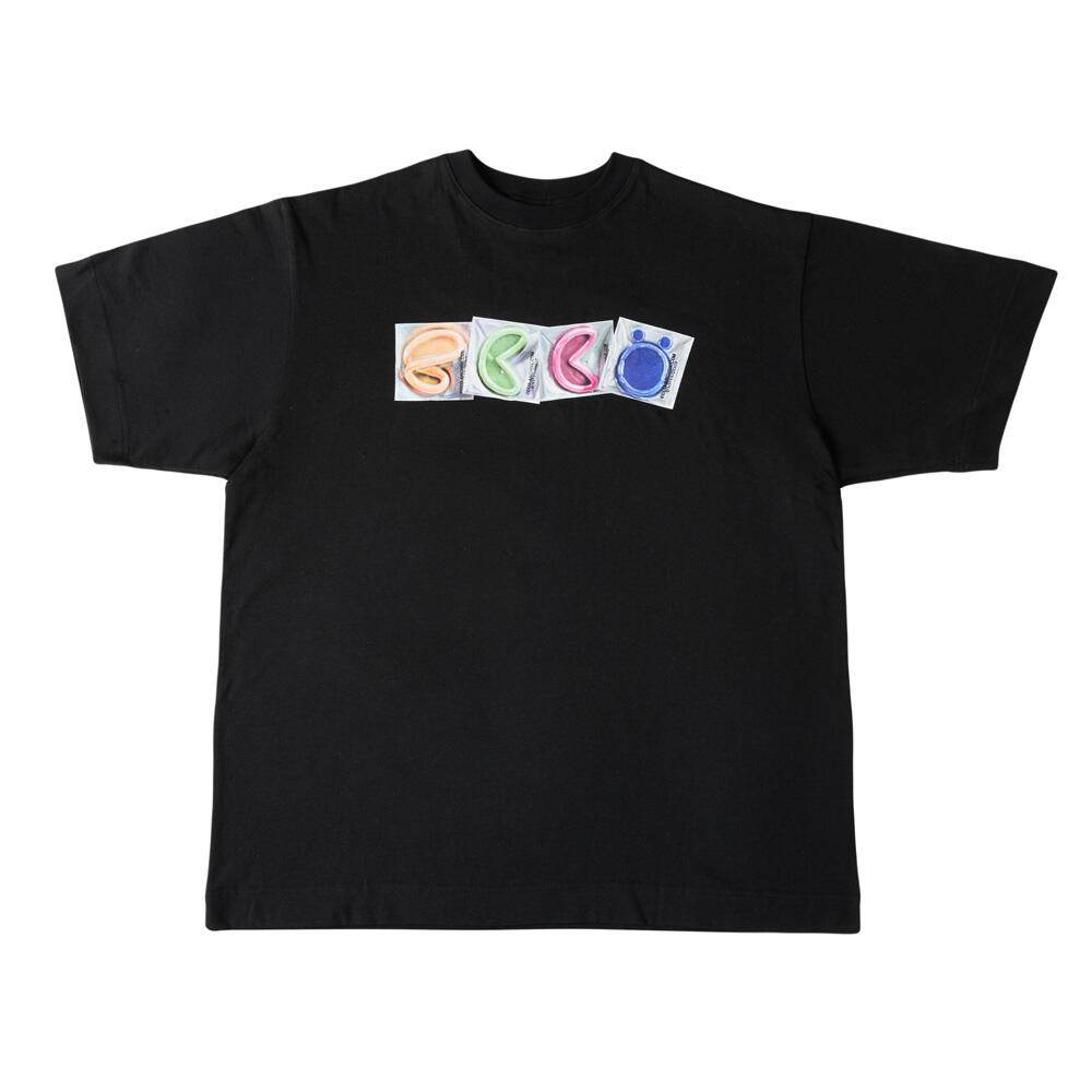 eccö Condom T-shirt | Creative Directed by @rthur, Modeled by @mathedias_